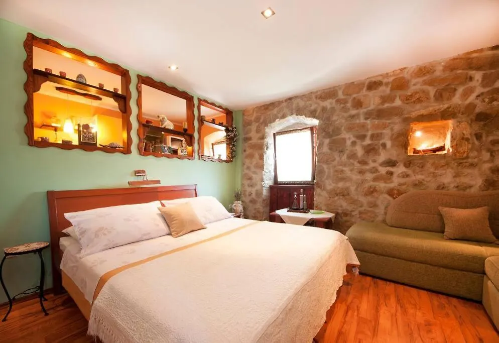 Authentic Dalmatian House Sara Appartement Split Kroatië